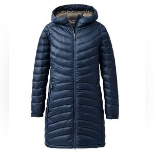 LLBean Women's Blue Hooded Puffer Coat- Size Medium